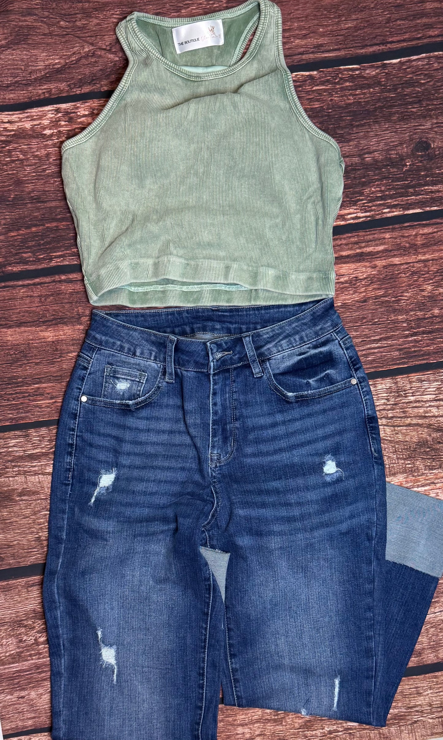 Folded Cuffs Distressed Straight High Waist Jeans