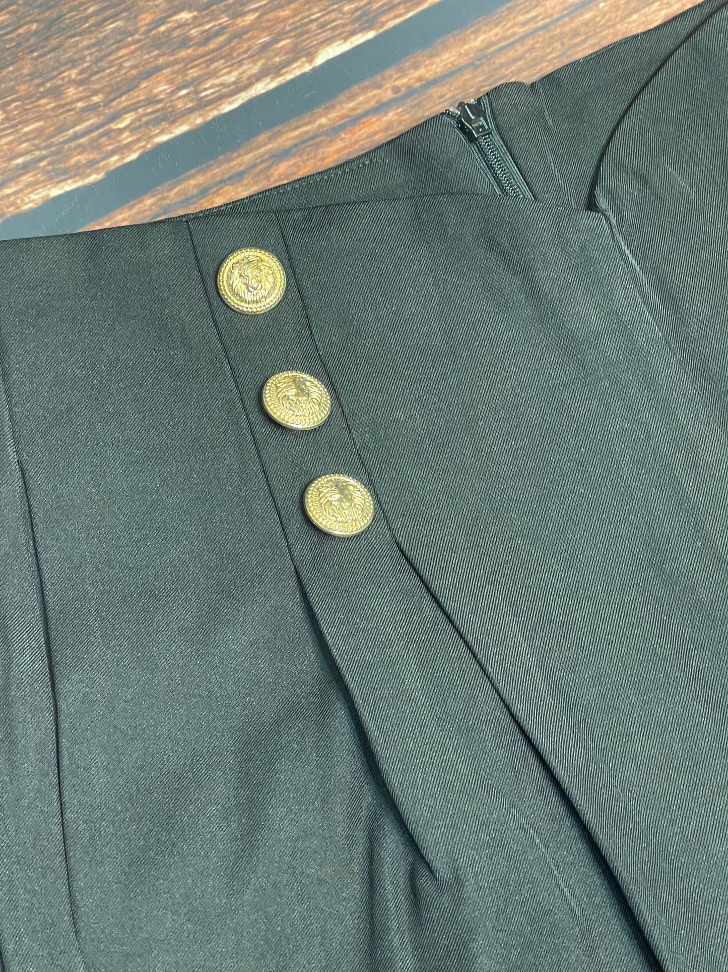 Black Double Breasted Pleated Cropped Pants